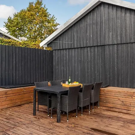 Holiday home In With Outdoor Swimming Pool