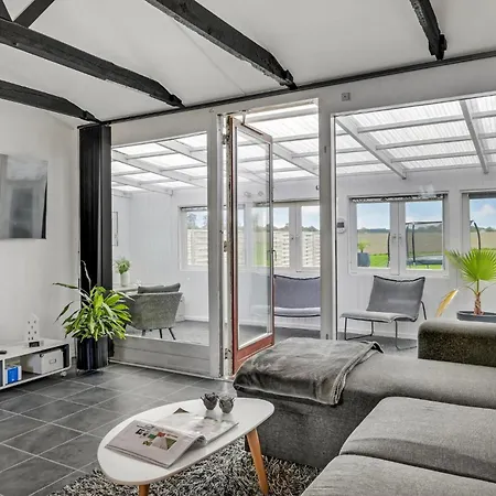In With Outdoor Swimming Pool Holiday home Holbaek